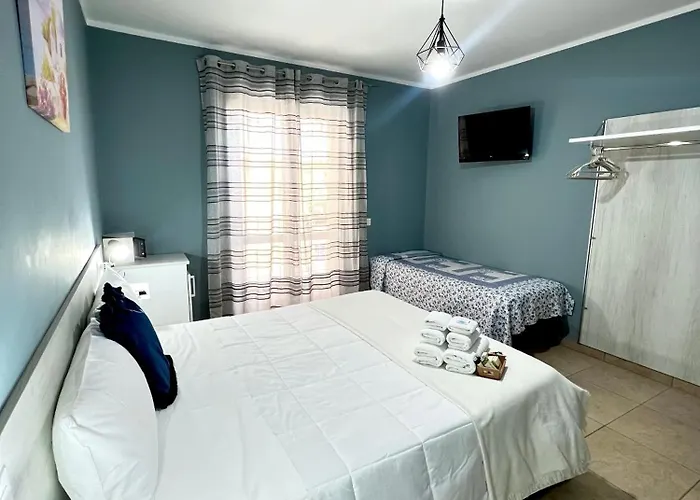 Light Blue 3* Tropea