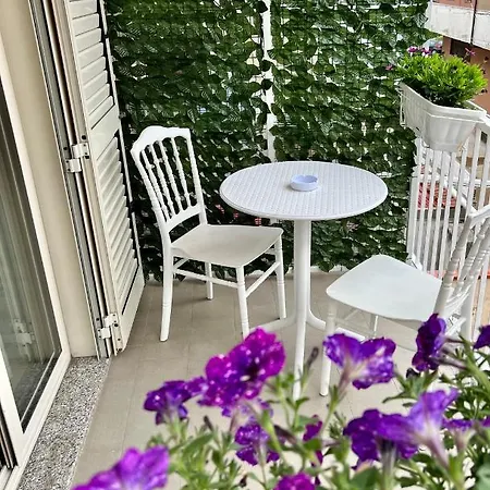 Light Blue Bed & Breakfast 3*