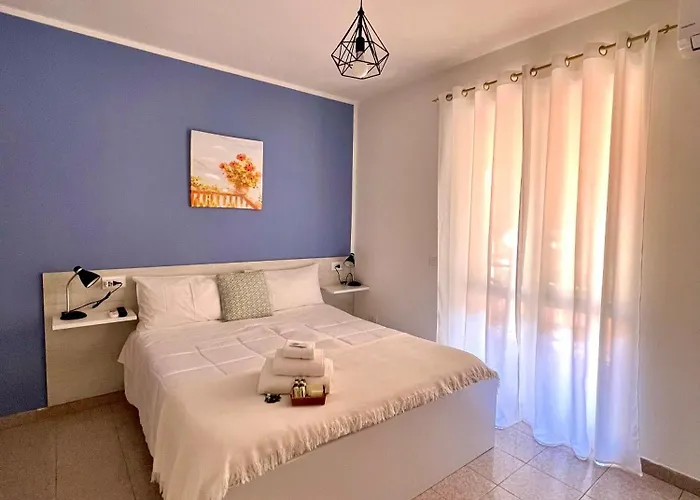 Bed & Breakfast Light Blue Tropea